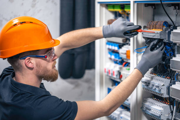 Best Circuit Breaker Repair  in , IL